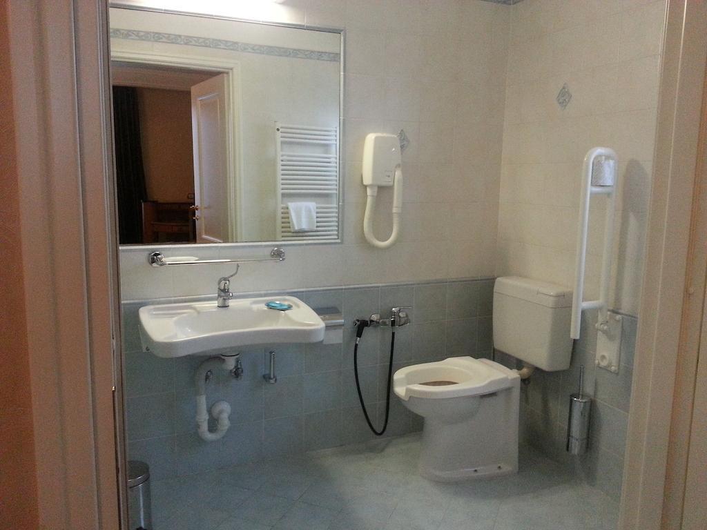 Gran Osteria Tre Noci Hotel Sistiana Room photo